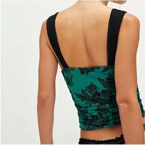 Free People Green & Black Peekaboo Ruched Sides Top Size Small NWT - Picture 3 of 7